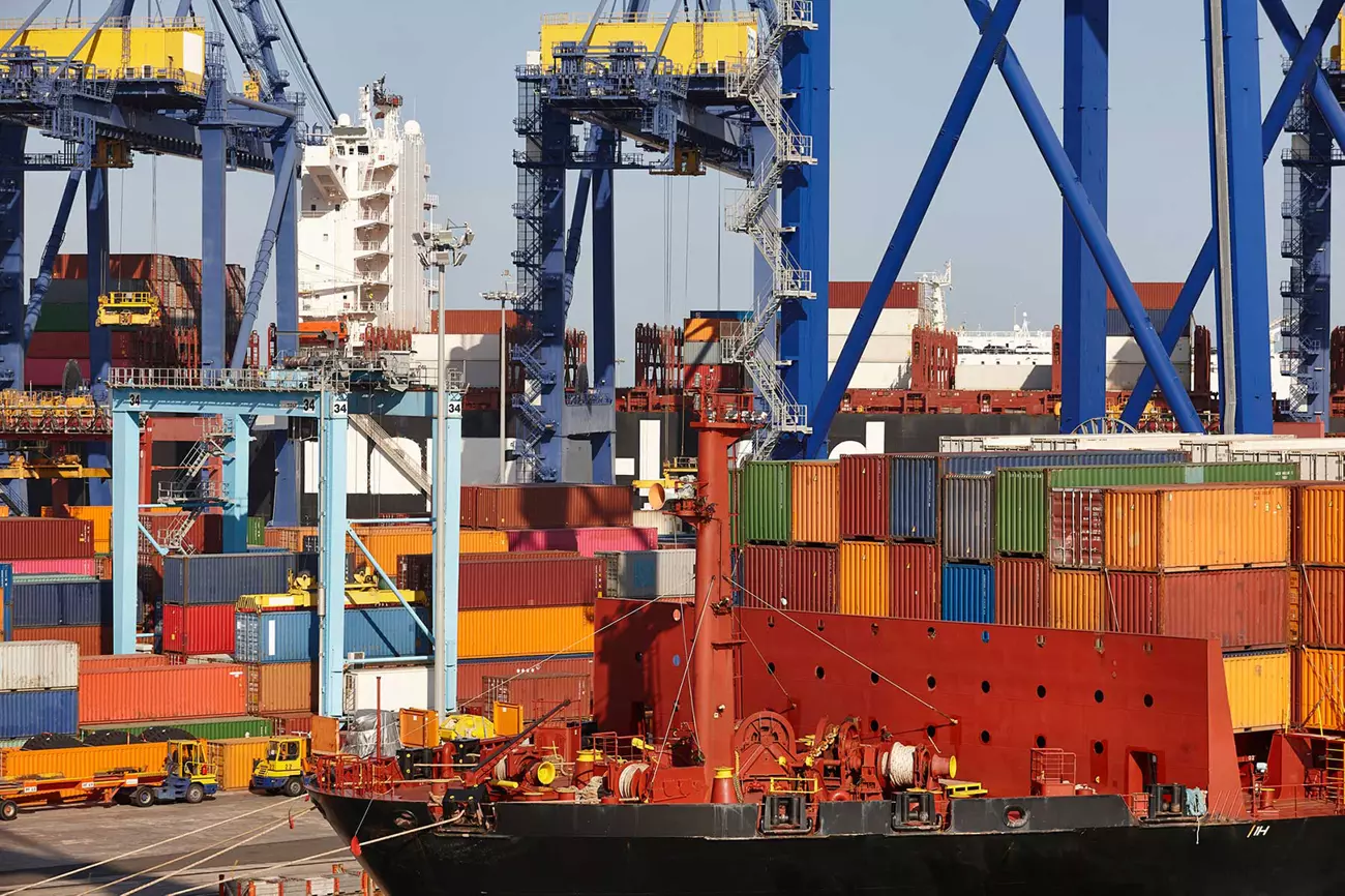 Why Real-Time Tracking Matters in Logistics